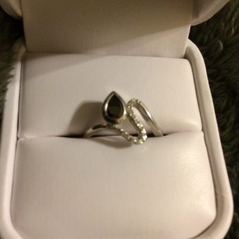 Linden's Jewelry - Jewelry Near Me - Bentonville, Arkansas Linden's Jewelry - Jewelry Near Me - Bentonville, Arkansas