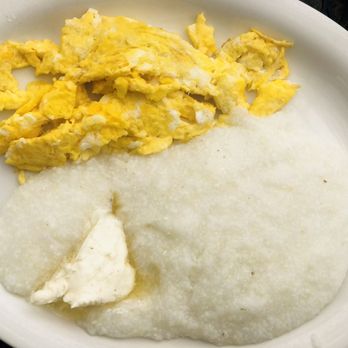 Bob & Edith's Diner - Eggs & Grits - American Near Me - Arlington, Virginia