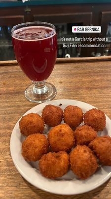 Bar Gernika by null