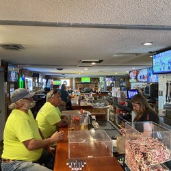 Woody's BullPen Bar & Grille