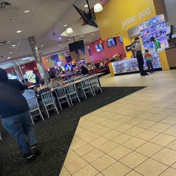 Peter Piper Pizza - Game area - Pizza Near Me - Buckeye, Arizona