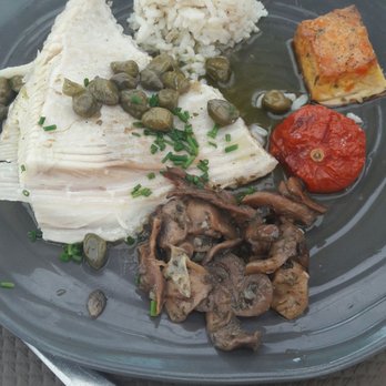Restaurant Les Deux Ponts - plat: aileron de raie. - Restaurants Near Me - Honfleur, 14 Restaurant Les Deux Ponts - plat: aileron de raie. - Restaurants Near Me - Honfleur, 14