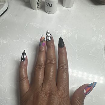 Serenity Nails - Nail Salons Near Me - Tucker, Georgia