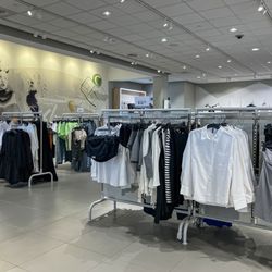 H&M