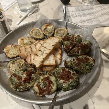 The Rouxpour - Cajun/Creole Near Me - Houston, Texas