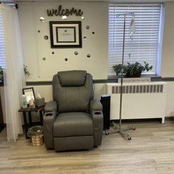 Velore' IV Hydration and Beauty Lounge - Relax and Rejuvenate