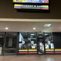 El Buen Sabor Bakery And Restaurant - Entrance