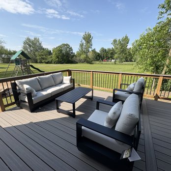 Blue Chip Decks - Decks & Railing Near Me - Oakbank, Manitoba Blue Chip Decks - Decks & Railing Near Me - Oakbank, Manitoba