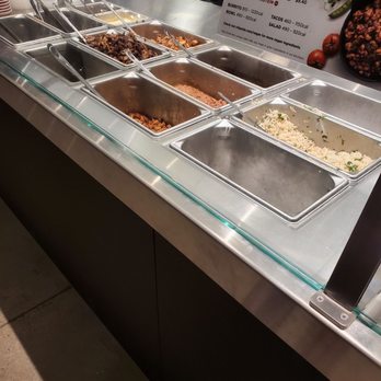 Chipotle Mexican Grill - They were completely out of some of the meat choices and white rice. - Fast Food Near Me - South Jordan, Utah