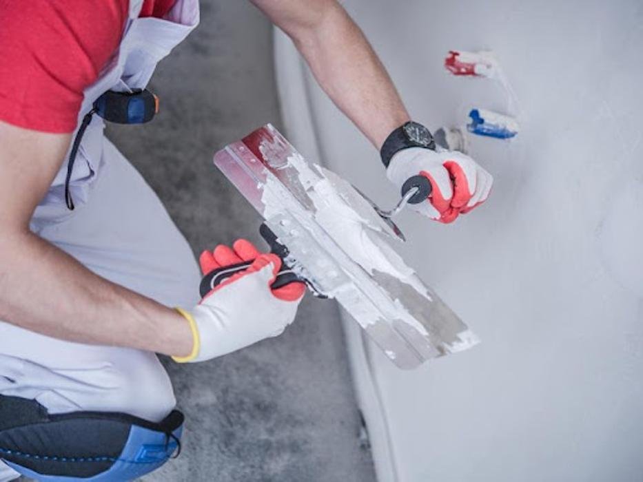 Slide of Roger The Roofer