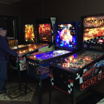 White Buffalo Saloon - Pinball games at White Buffalo - Pubs Near Me - Everett, Washington