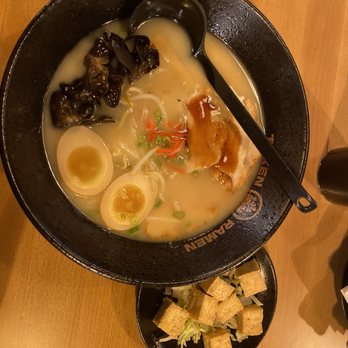Token Ramen - Chicken Ramen - Ramen Near Me - Clermont, Florida Token Ramen - Chicken Ramen - Ramen Near Me - Clermont, Florida