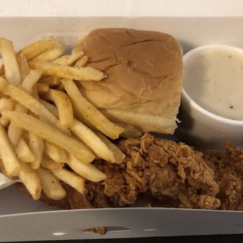 Southern Classic Chicken - 5 piece tender box with white gravy. - Chicken Shop Near Me - Shreveport, Louisiana Southern Classic Chicken - 5 piece tender box with white gravy. - Chicken Shop Near Me - Shreveport, Louisiana