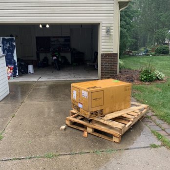Estes Forwarding Worldwide - Shipping Centers Near Me - Harrisburgh, Pennsylvania Estes Forwarding Worldwide - Shipping Centers Near Me - Harrisburgh, Pennsylvania