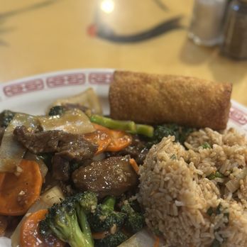 China Garden - Beef and broccoli - Chinese Near Me - Houston, Texas