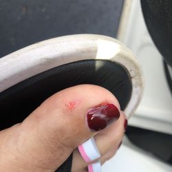 KT Nails Salon & Spa