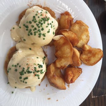 New Leaf Cafe - Crab cake egg benny... perfect egg - New American Near Me - Eastsound, Washington New Leaf Cafe - Crab cake egg benny... perfect egg - New American Near Me - Eastsound, Washington