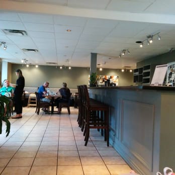 Twisted Fork - Inside the restaurant - Canadian (New) Near Me - Mount Albert, Ontario