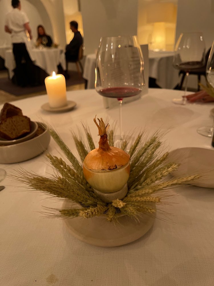 Restaurant AOC