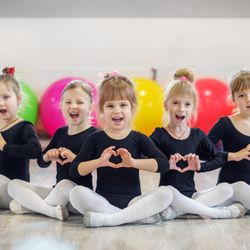 VH Dance Center - Preballet & Preballet/jazz classes for our youngest dancers!
