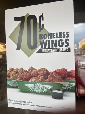 Wingstop by null