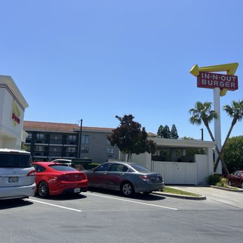 In-N-Out Burger - 5/26/24 FYI. Drive thru. - Fast Food Near Me - Sacramento, California In-N-Out Burger - 5/26/24 FYI. Drive thru. - Fast Food Near Me - Sacramento, California