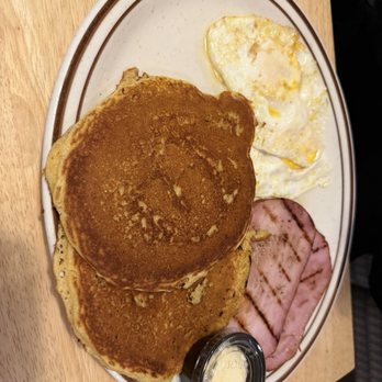 Honey Butter's Kitchen - Corn Cakes - American Near Me - Williamsburg, Virginia