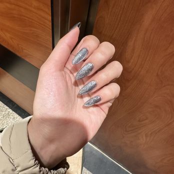Mg Nail & Beauty - Silver sparkle - Nail Salons Near Me - Flushing, New York Mg Nail & Beauty - Silver sparkle - Nail Salons Near Me - Flushing, New York
