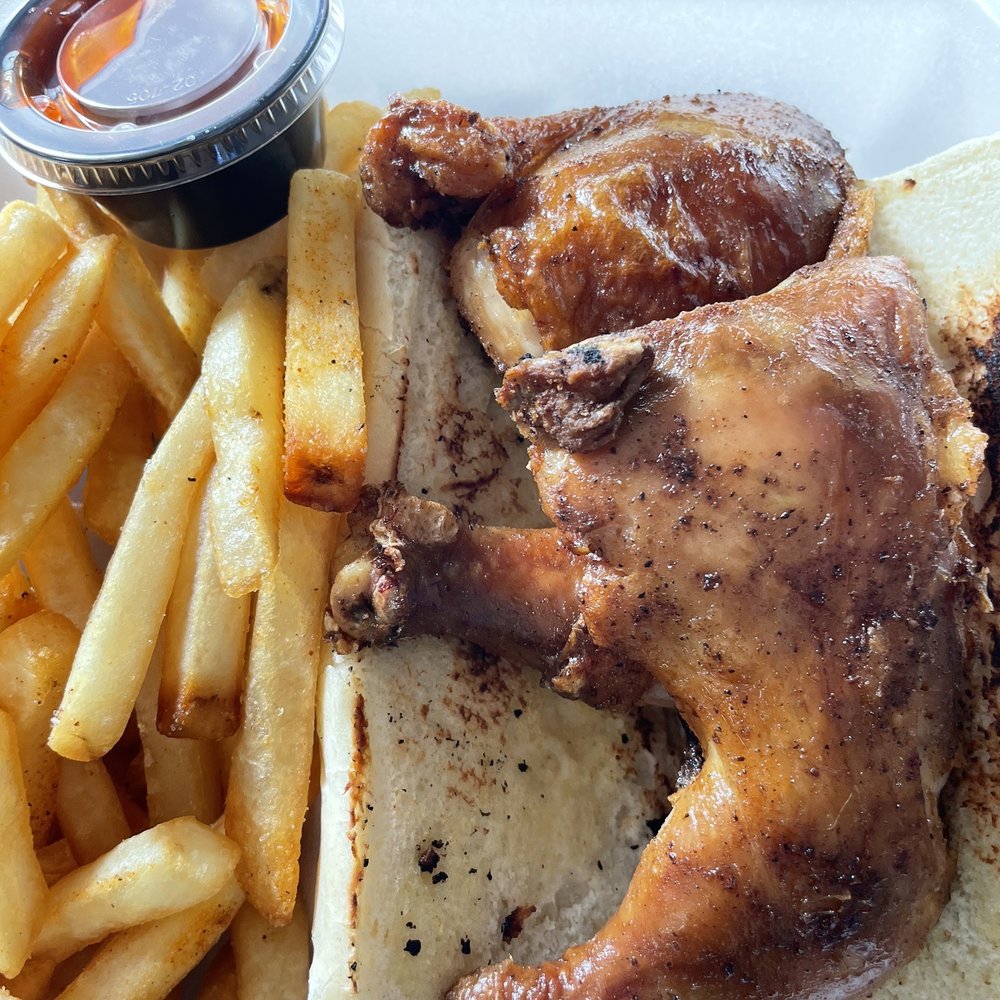Smokehouse Barbecue - chicken and french fries on a plate - Barbeque Near Me - Rockford, Illinois Smokehouse Barbecue - chicken and french fries on a plate - Barbeque Near Me - Rockford, Illinois