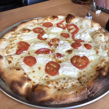 Bella Napoli Pizza - Large white pizza. Amazingly good and humongous to boot! - Pizza Near Me - Suffolk, Virginia
