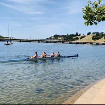 Lake Natoma - Clear water - Lakes Near Me - Folsom, California Lake Natoma - Clear water - Lakes Near Me - Folsom, California