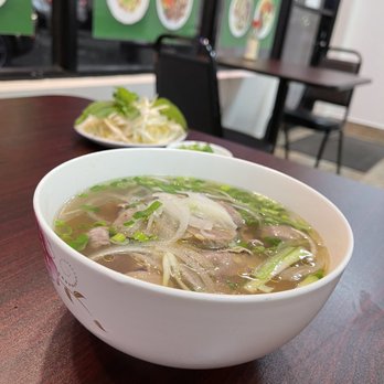 PHO 34 - Pho with meatballs and rib eye - Vietnamese Near Me - Levittown, New York