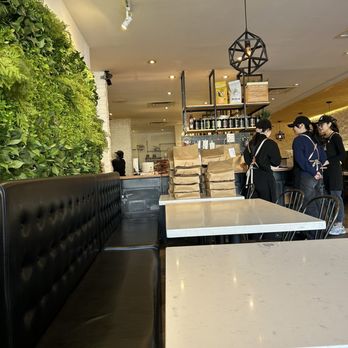 Light Cafe - Cafes Near Me - Toronto, Ontario