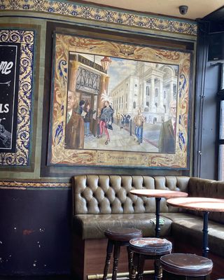 The Ten Bells by null