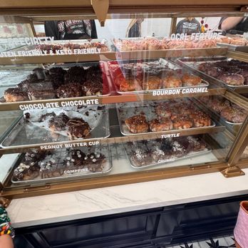 Parlor Doughnuts - Coffee & Tea Near Me - Huntington Beach, California