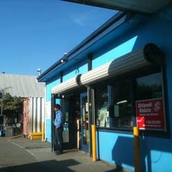 Valley Oak Food & Fuel