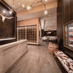 Perry's Steakhouse and Grille - Schaumburg - Entry