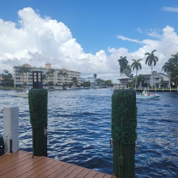 Sands Harbor Resort & Marina - Waterview from Sunday Brunch - Hotels Near Me - Pompano Beach, Florida Sands Harbor Resort & Marina - Waterview from Sunday Brunch - Hotels Near Me - Pompano Beach, Florida