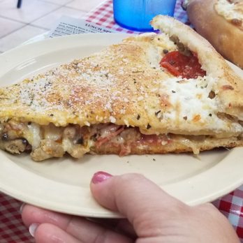 Nizza Pizza - So stuffed and perfectly cooked! - Pizza Near Me - Arlington , Texas Nizza Pizza - So stuffed and perfectly cooked! - Pizza Near Me - Arlington , Texas