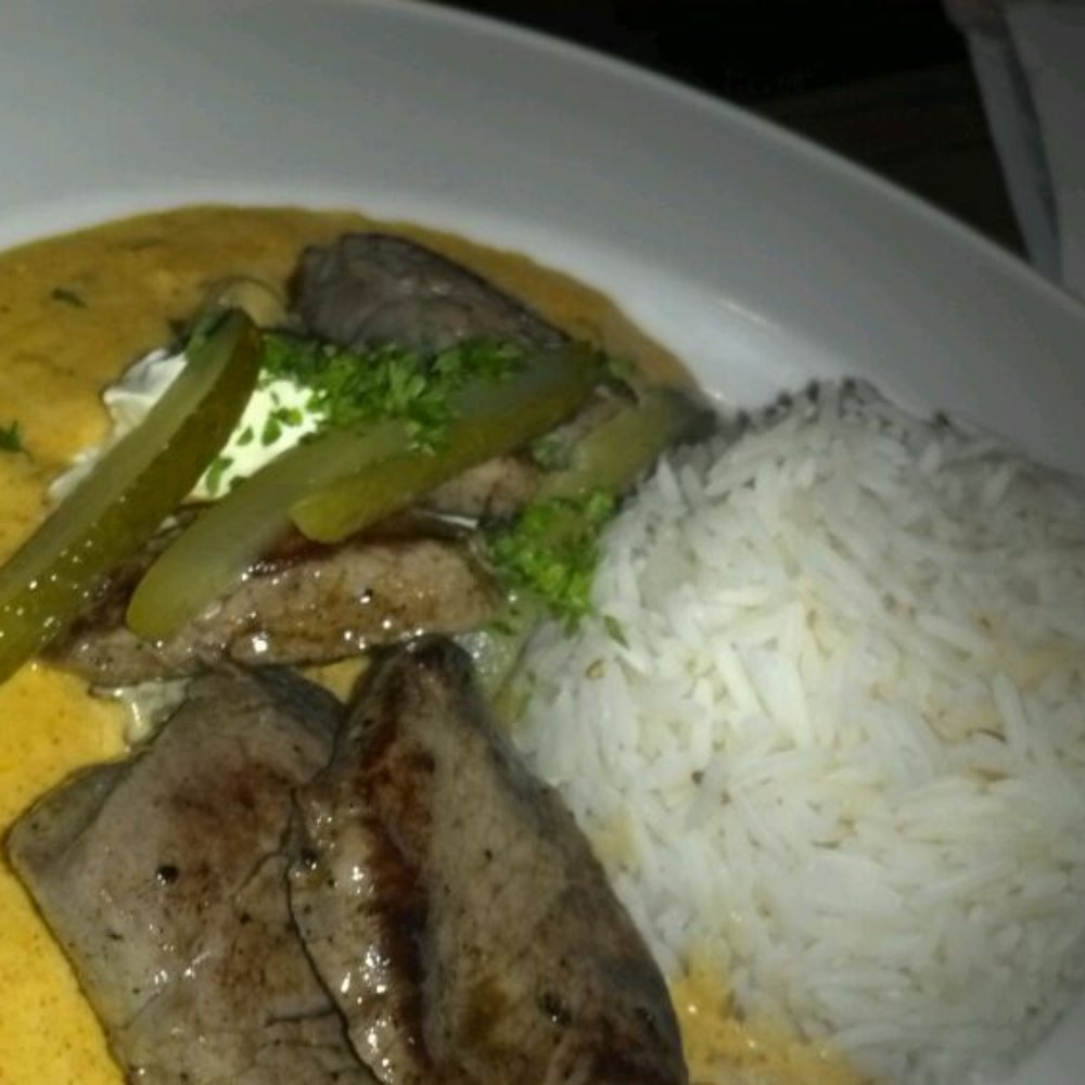The Oppo Cafe - Stroganoff - British Near Me - Stratford Upon Avon, WAR