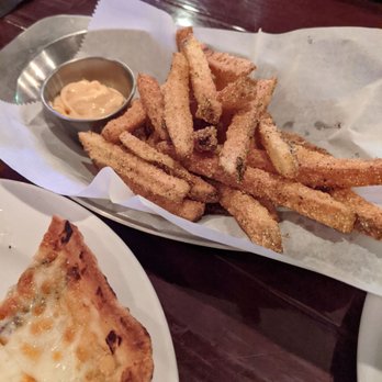 Opal on Pearl - Close up of those yummy crispy fries - Wine Bars Near Me - Cleveland, Ohio Opal on Pearl - Close up of those yummy crispy fries - Wine Bars Near Me - Cleveland, Ohio