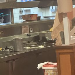 The food getting cold as I'm told it's not ready and have to wait The food getting cold as I'm told it's not ready and have to wait