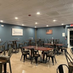 Charlie’s Italian Pizzeria and Restaurant