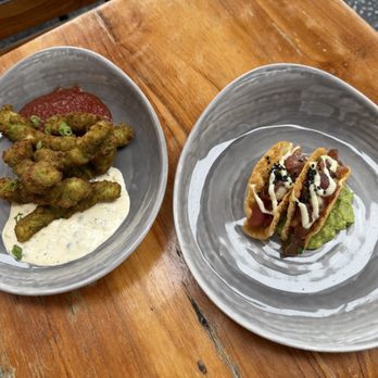 Duke's La Jolla - Panko Crusted Calamari (left) and Poke Tacos (right) - New American Near Me - La Jolla, California