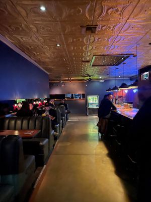 Johnny's - Cocktails & Hi-Fi by null