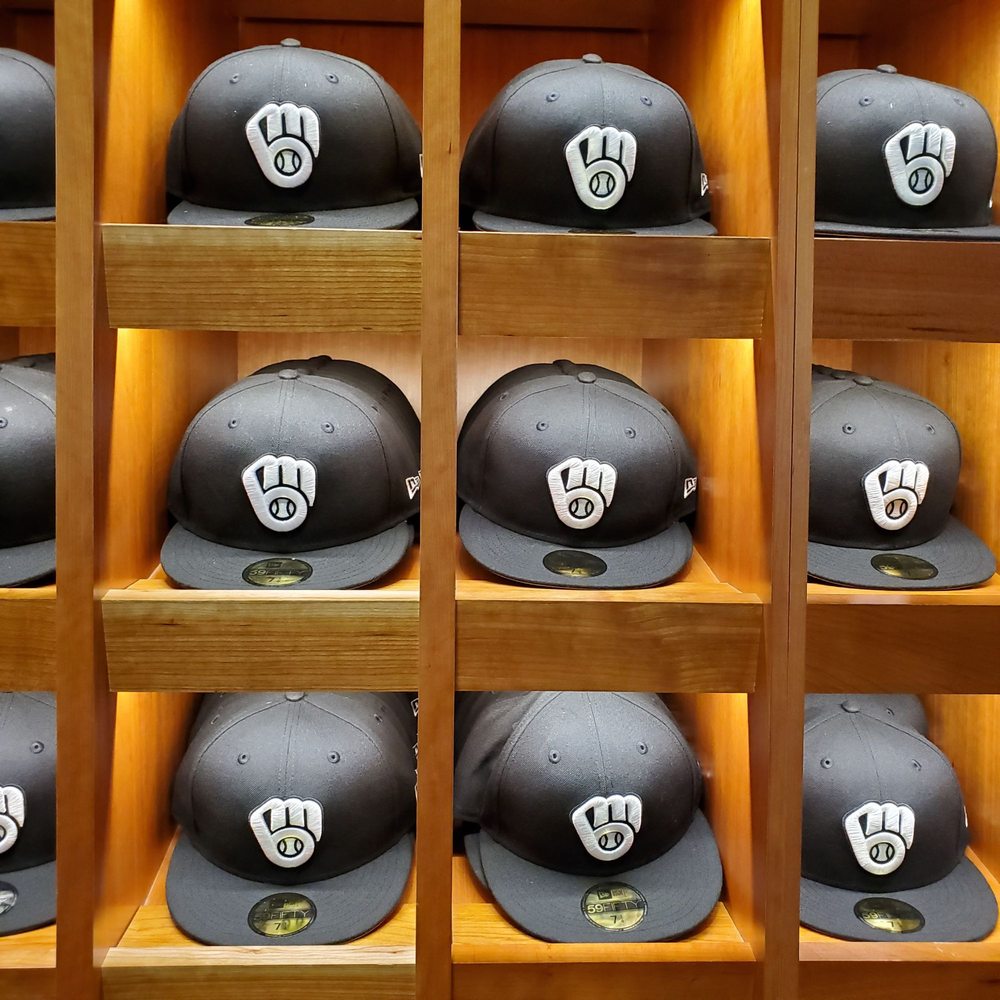 BREWERS TEAM STORE 1 Brewers Way, Milwaukee, Wisconsin Sports Wear