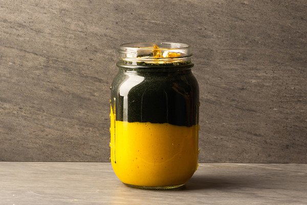 The Art of Juice and Water by null