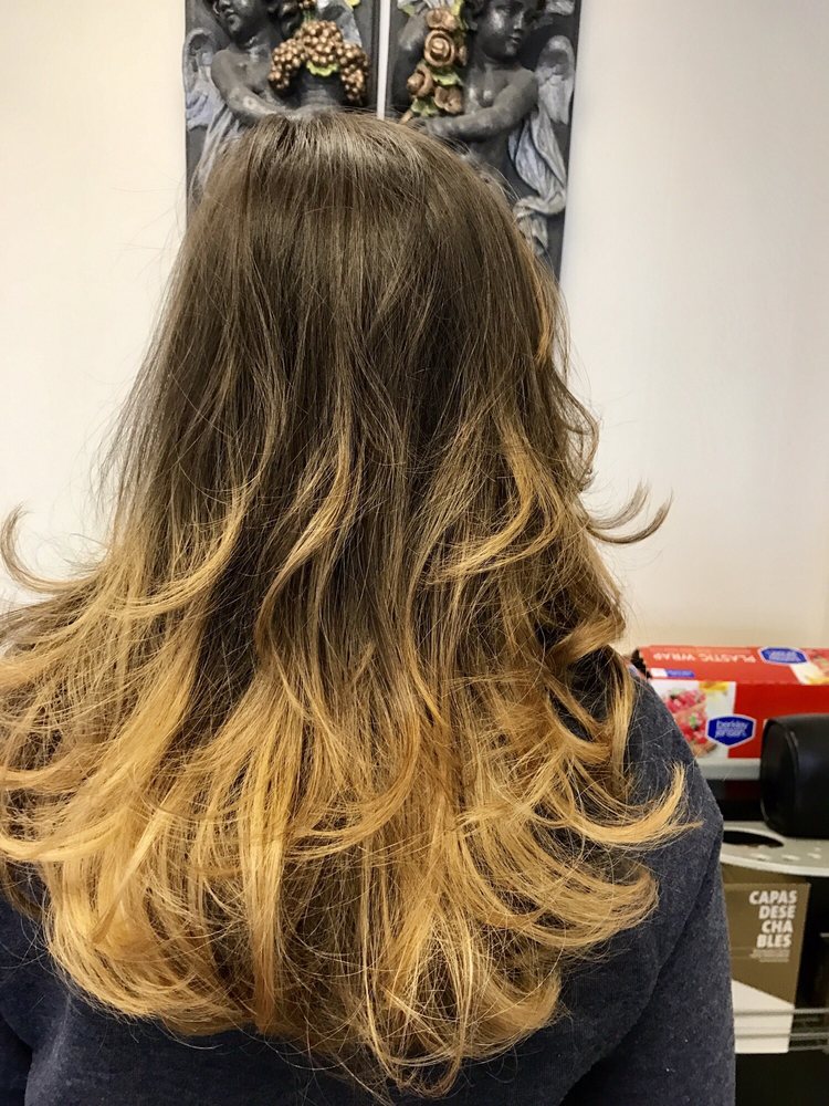 LAS CALEÑITAS BEAUTY SALON Updated September 2024 1926 Union Blvd, Allentown, Pennsylvania