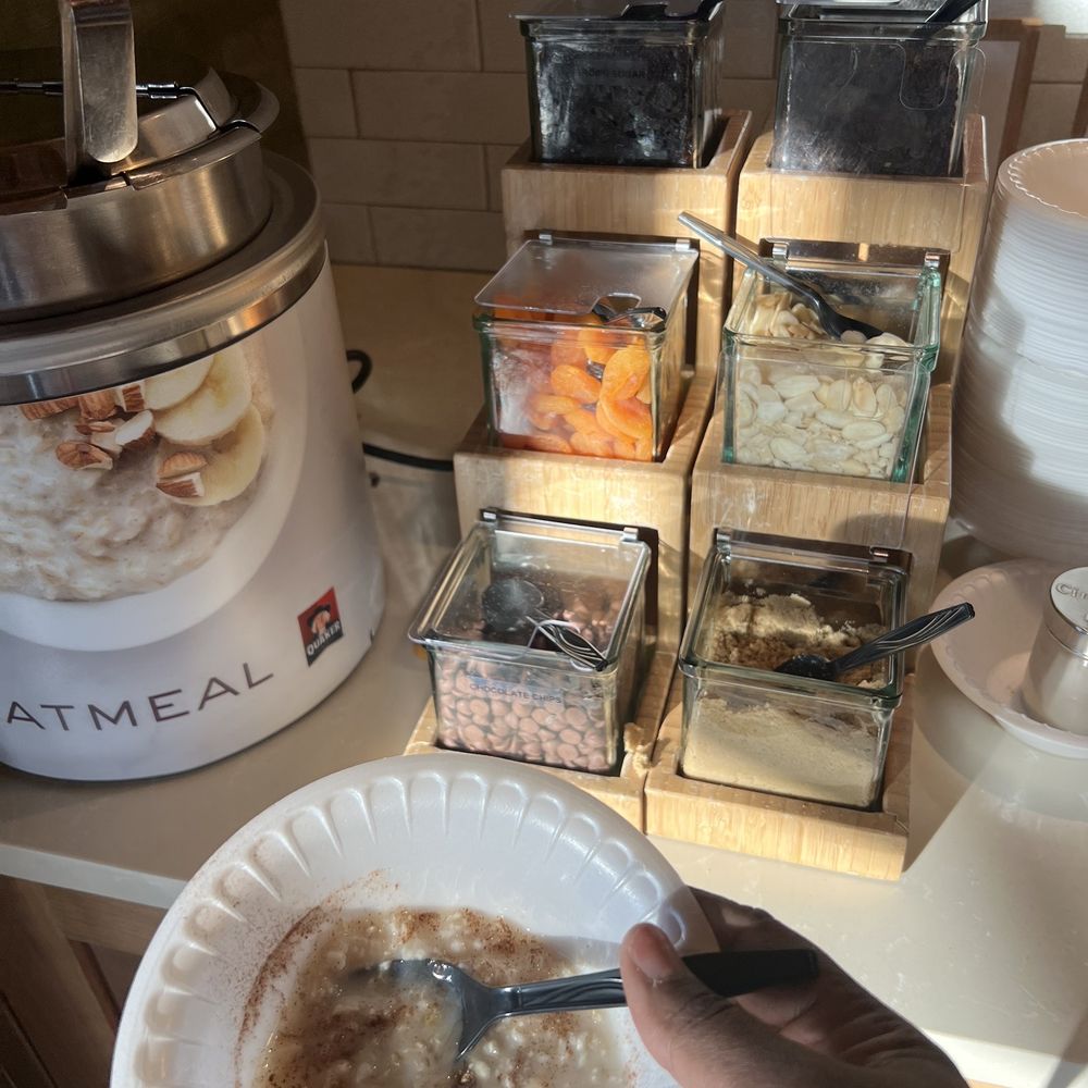 Fairfield by Marriott Inn & Suites Fort Collins South - Hot oatmeal - Hotels Near Me - Fort Collins, Colorado Fairfield by Marriott Inn & Suites Fort Collins South - Hot oatmeal - Hotels Near Me - Fort Collins, Colorado