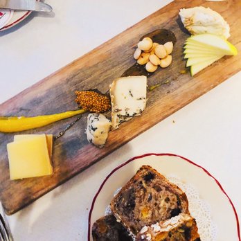 Le Diplomate - Triple cream, Comte and Blue cheeses! - Brasseries Near Me - Washington, DC, District of Columbia Le Diplomate - Triple cream, Comte and Blue cheeses! - Brasseries Near Me - Washington, DC, District of Columbia